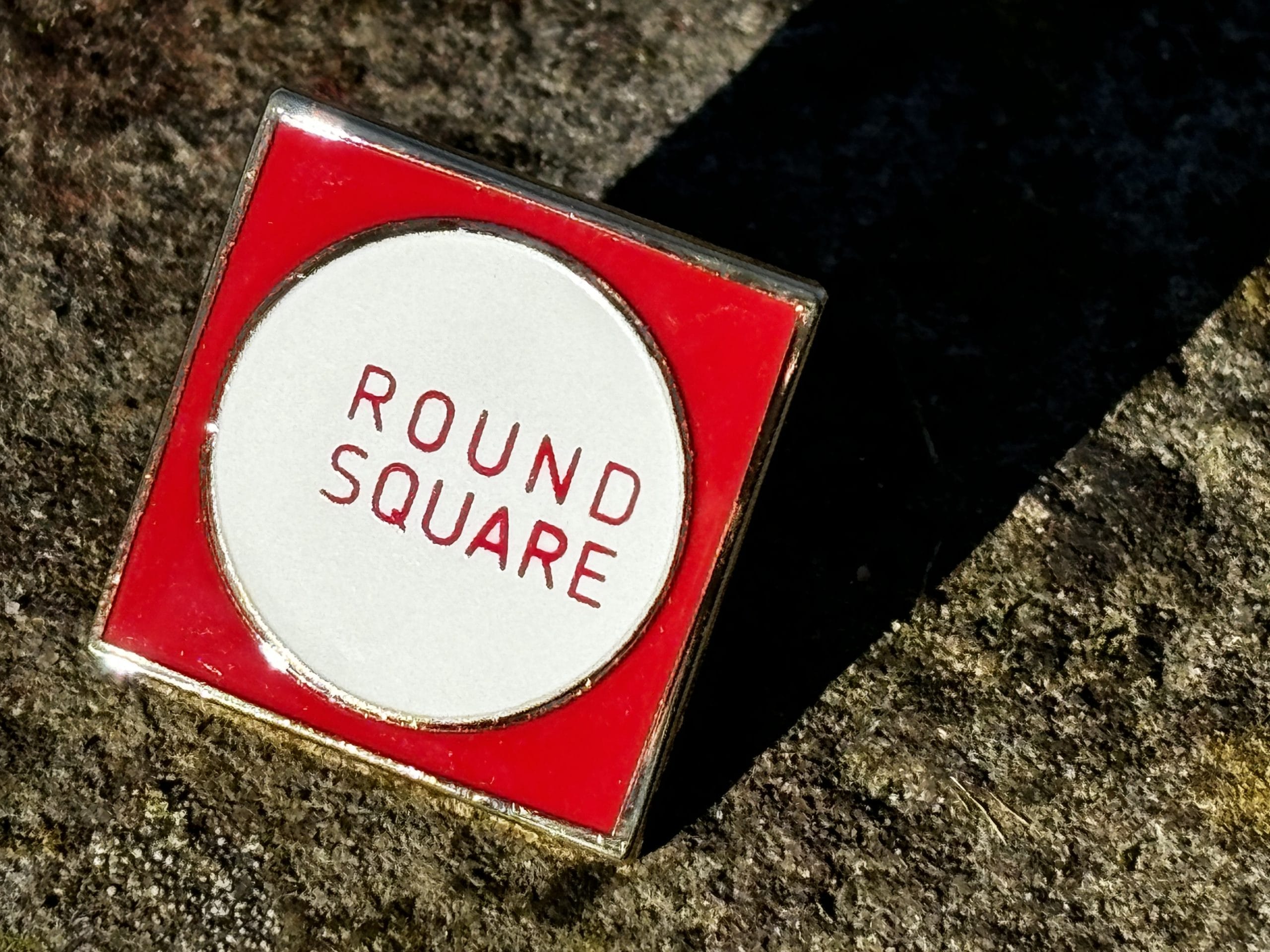 Pack of 10 small Round Square Pins - Image 2